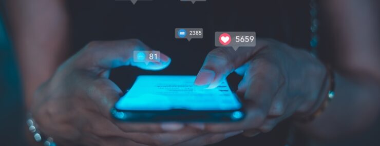 smartphone, screen, advertising, scrolling, post, optimization, contact, influencers, connection, communication, app, using, ad, viral video, like, touch, market, search engine optimization, phone,